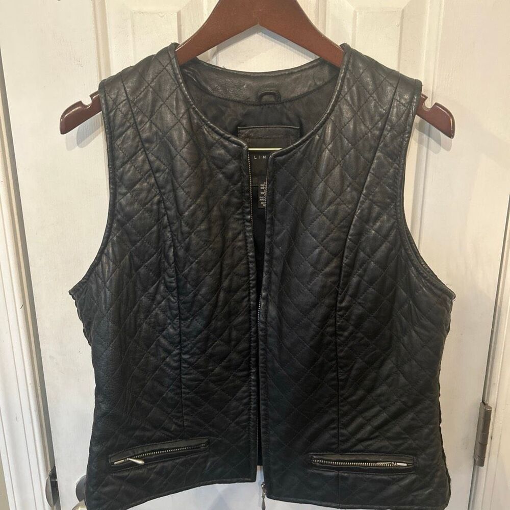 Limited Vest Womens large  Black Leather Zip Front Pockets Biker Vintage 90s